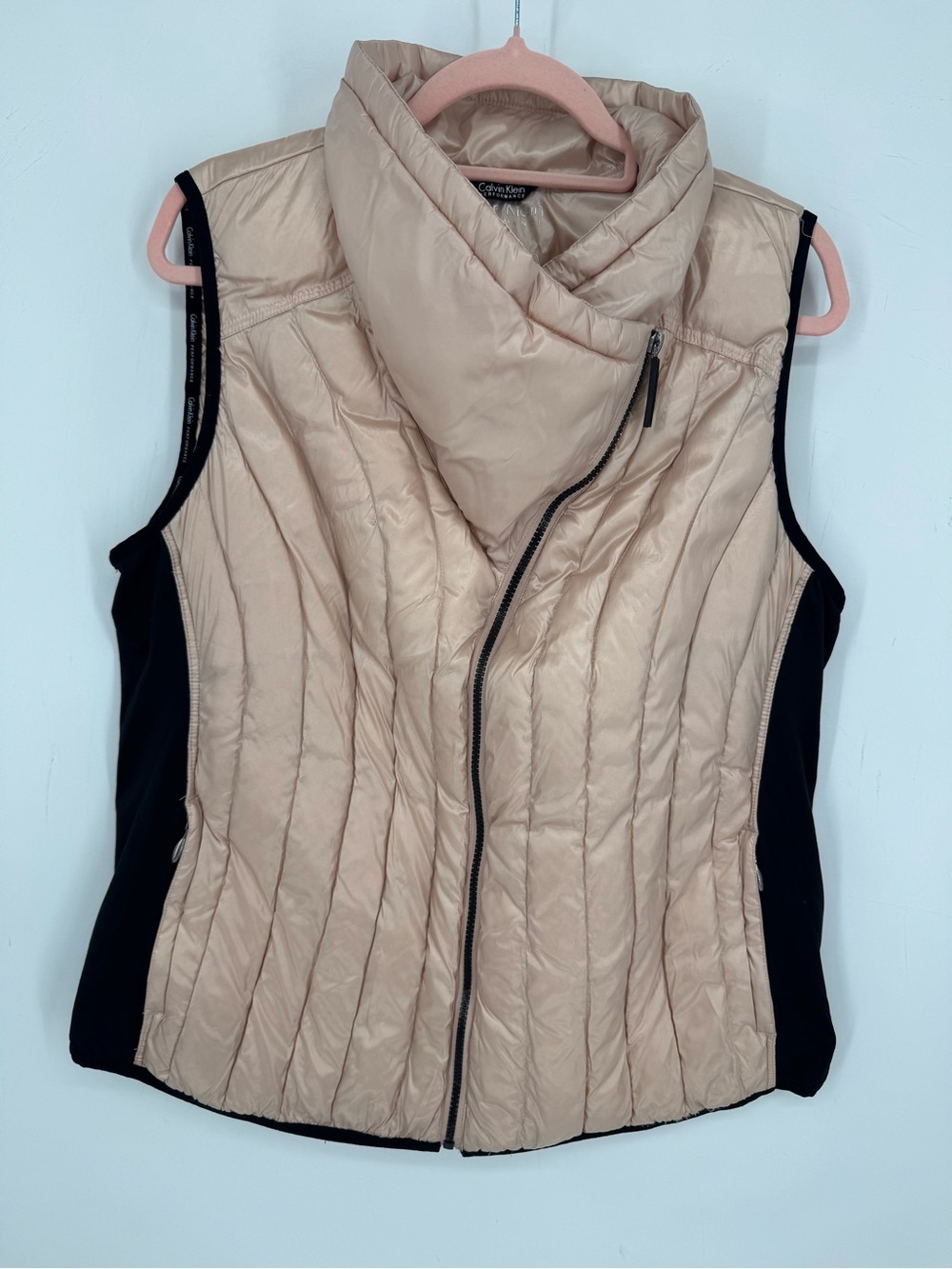 Calvin Klein Performance Women's Lightweight Coquette Pink Puffer Vest Size 1X